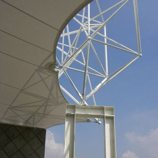 La Piazza, Jakarta - A Lightweight Roof Canopy Over Café and Exhibition Stage