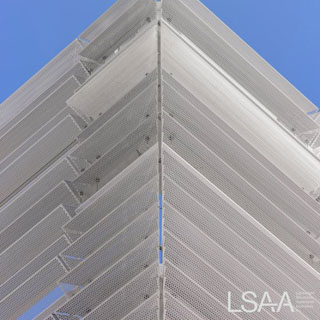 External View of the MLC Senior School Centre Facade - Corner detail