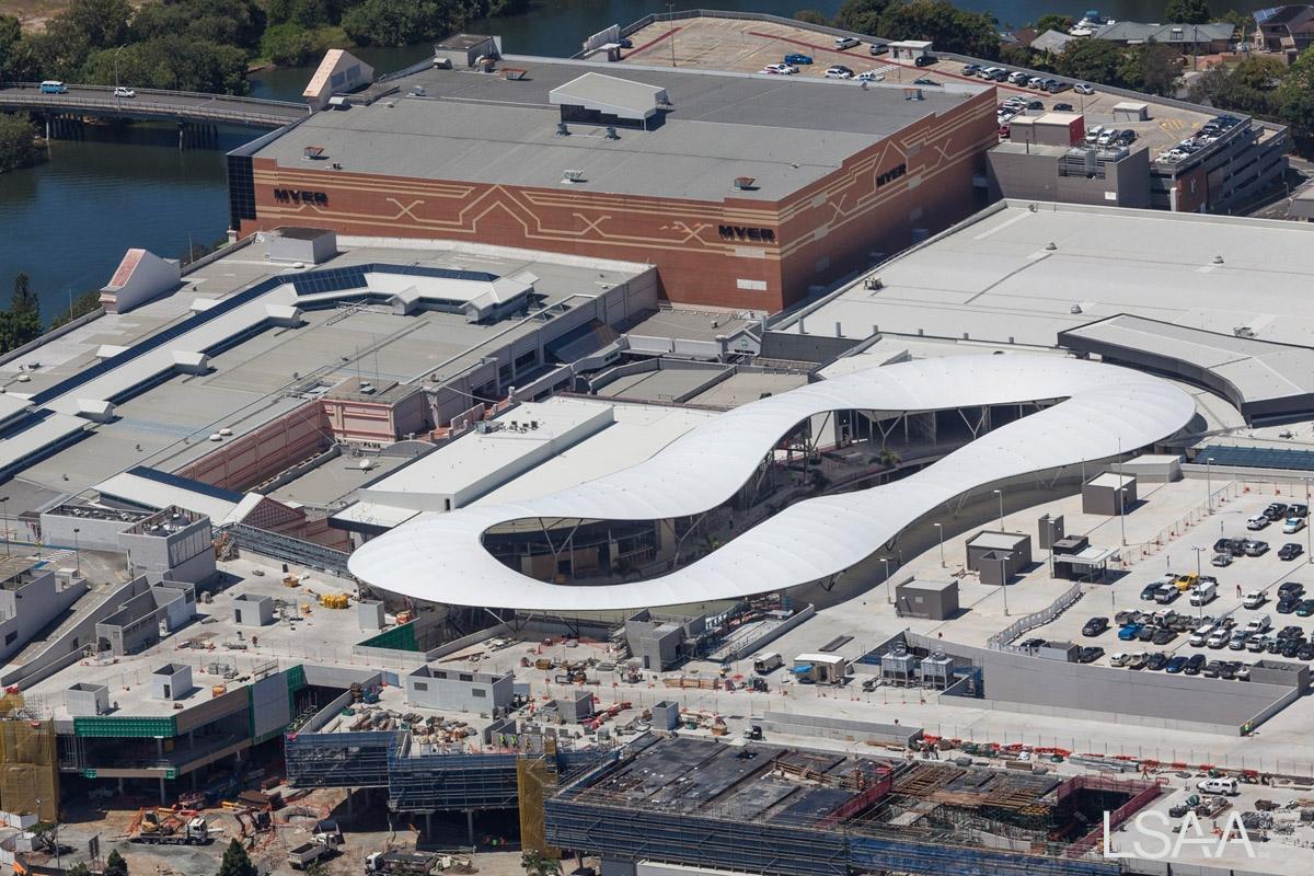 Pacific Fair Resort Roof - Fabritecture